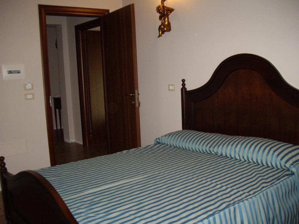 Agriturismo Il Borgo Degli Ulivi Roseto Degli Abruzzi Zimmer foto